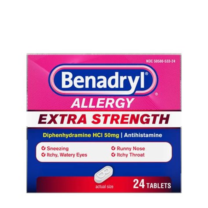 What can you not mix with Benadryl?