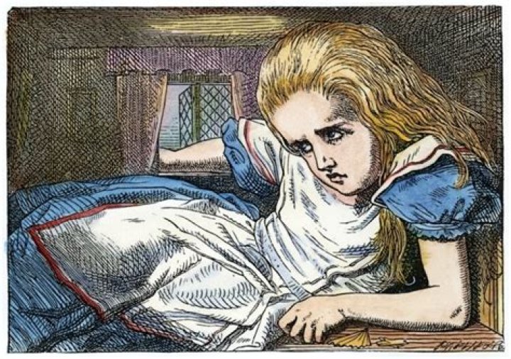 What causes Alice in Wonderland syndrome?