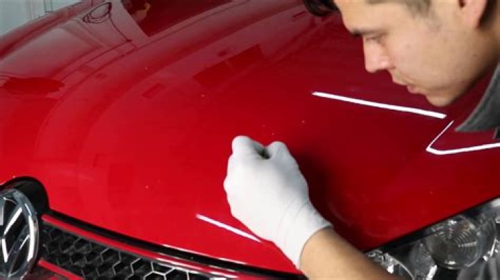What causes paint chips on cars?
