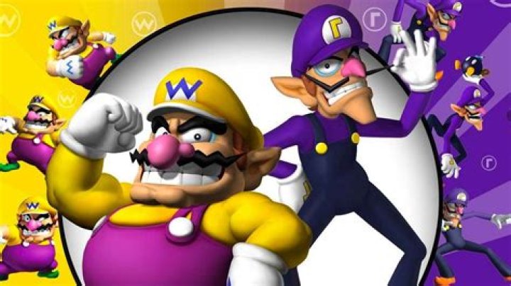 What color is Wario's shoes?