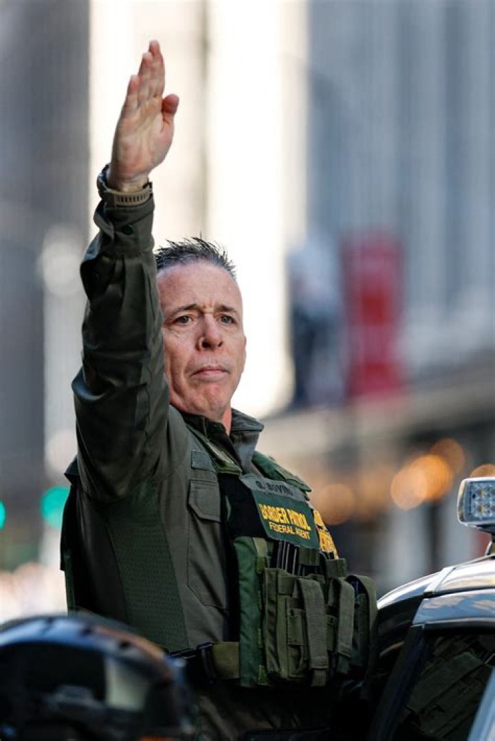 What did Amethyst do to Greg?