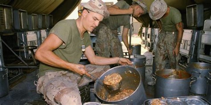 What do American soldiers eat?
