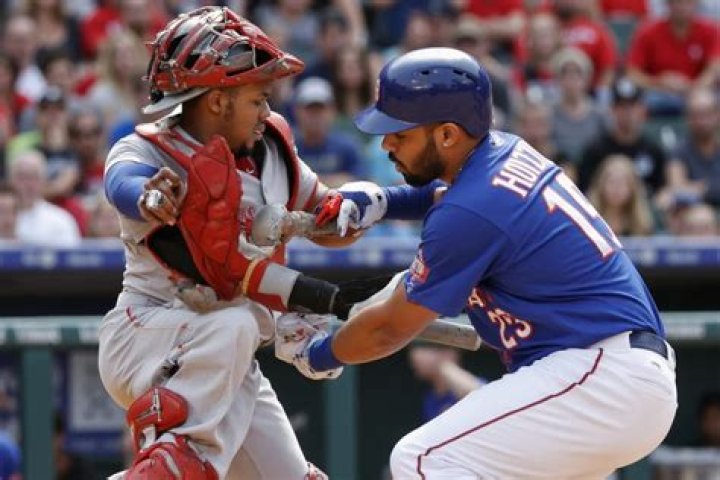 What does DH mean in an elevator?