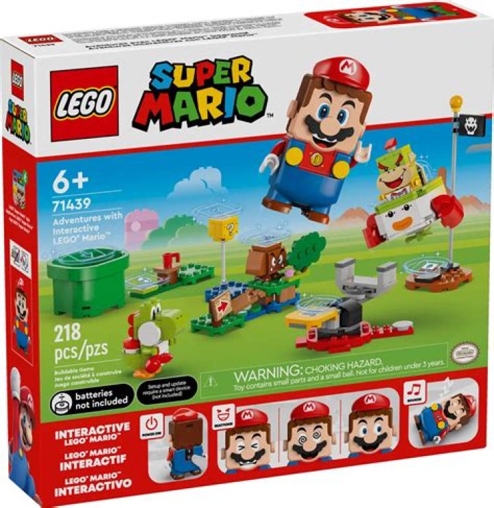 What does LEGO Super Mario say?