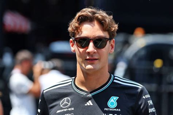 What football team does George Russell support?