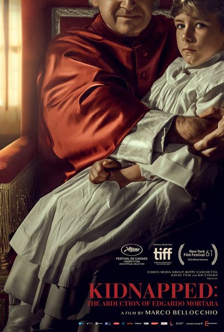 What gender kidnaps the most?