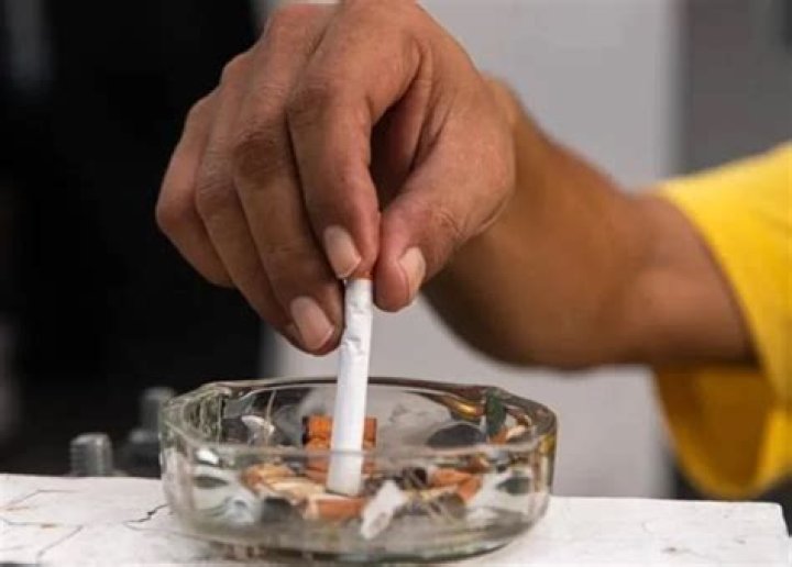 What gets rid of cigarette smell on hands?