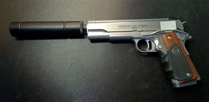 What gun is the Silverballer?
