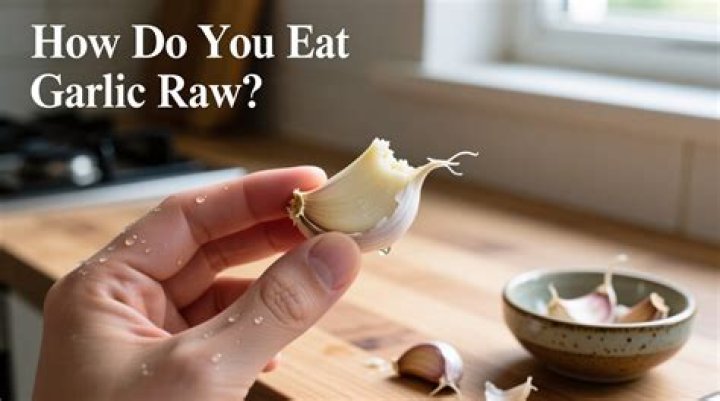 What happens if I eat raw garlic everyday?