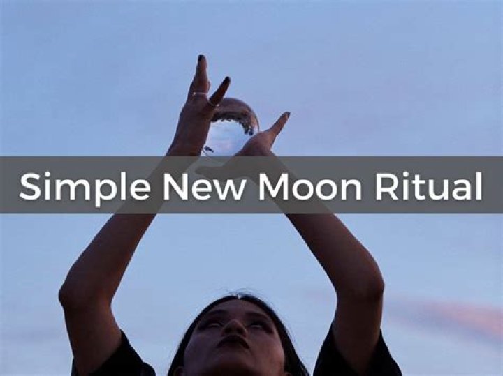 What is a good new moon ritual?