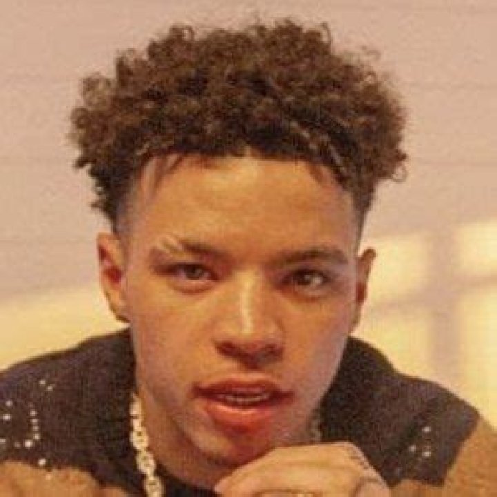 What is Lil Mosey real name?