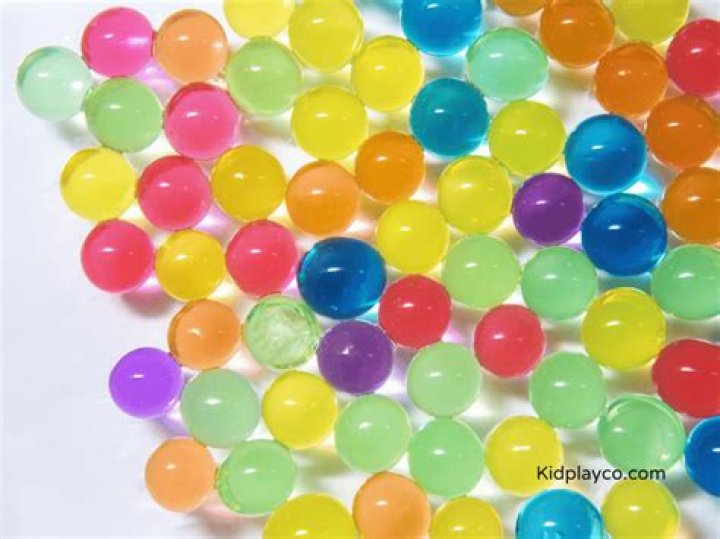 What is Orbeez made of?