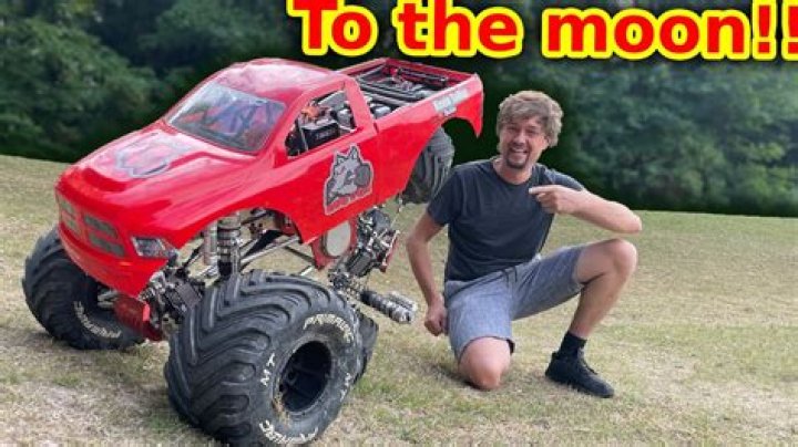 What is the biggest RC car?