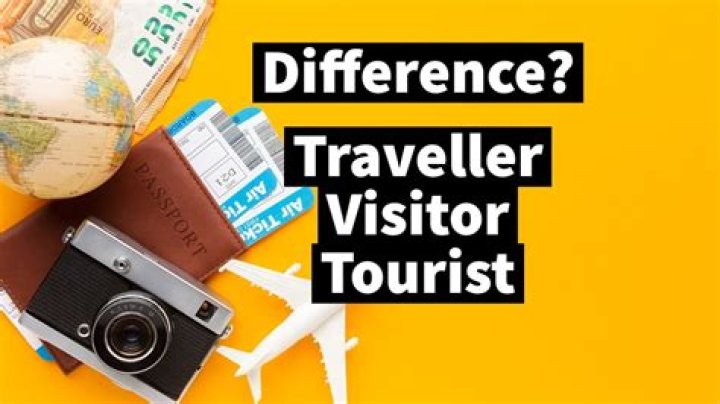 What is the difference between traveler and Traveller?