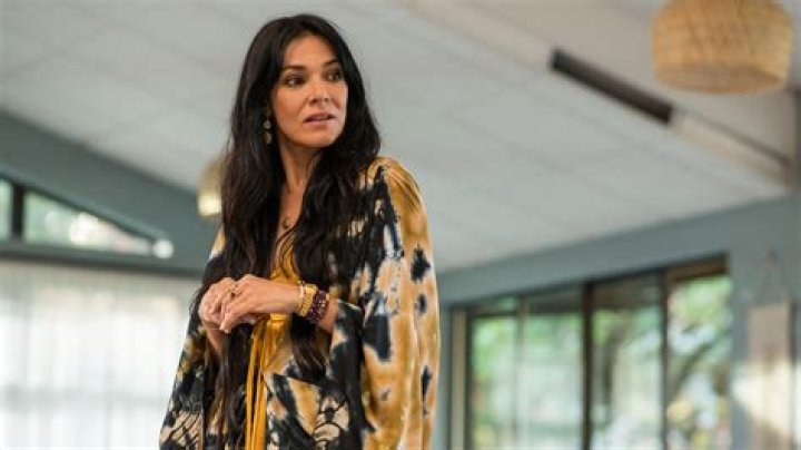 What is wrong with Lottie in Yellowjackets?