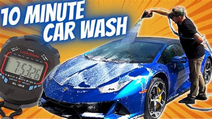 What kind of cloth can I use to wash my car?