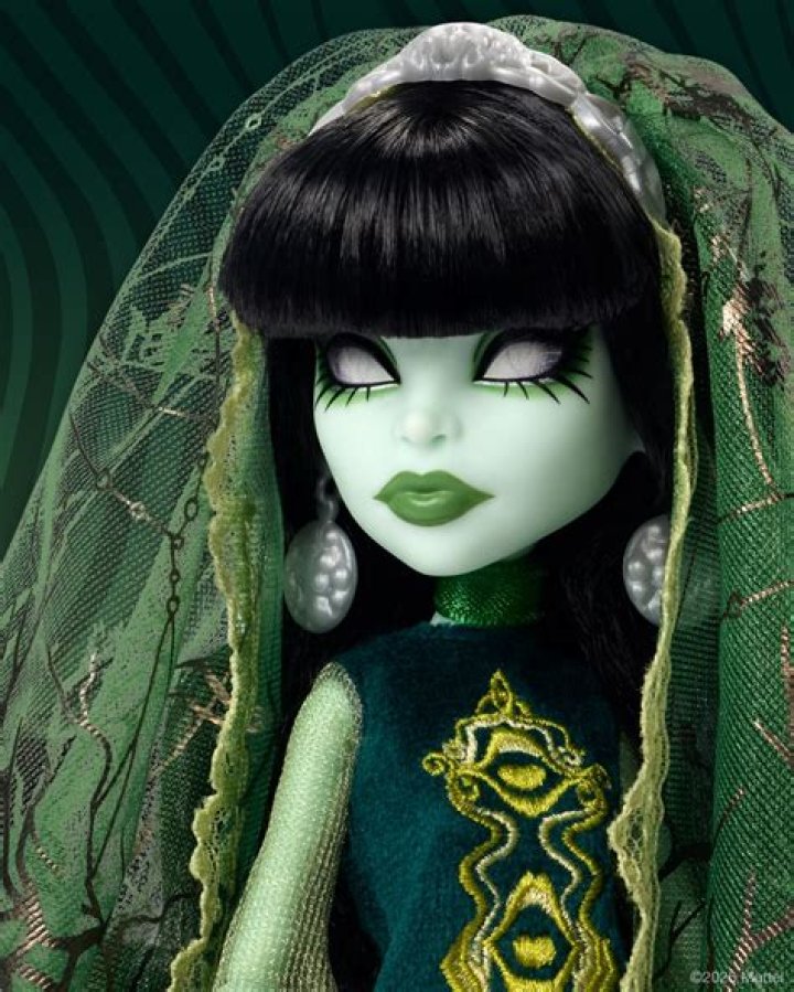 What movies are Scarah screams in?