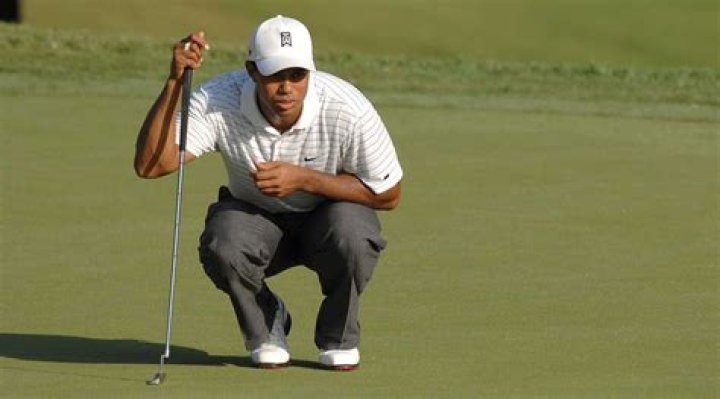 What putter grip does Tiger use?