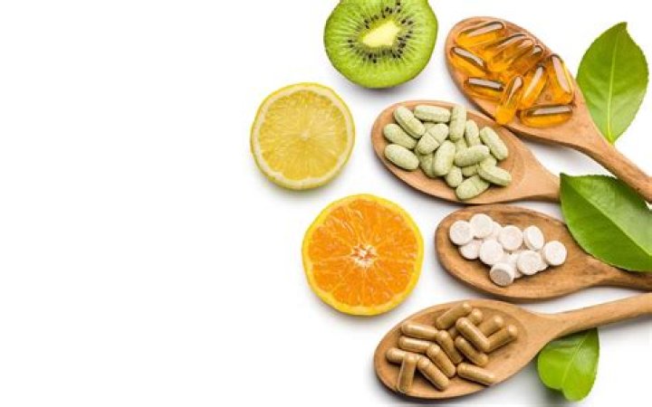 What vitamins should epileptics take?