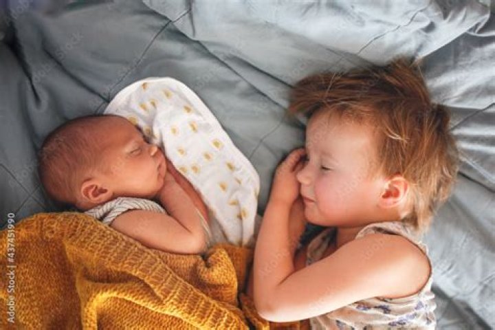 When can siblings start sleeping together?