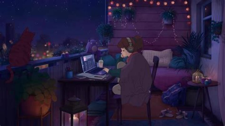 Where do LOFI girls live?