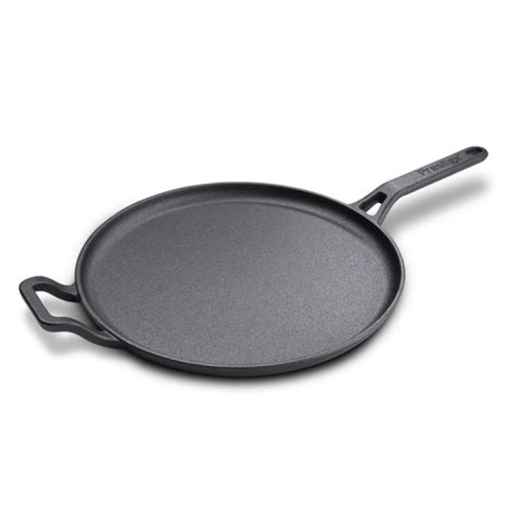 Which is best cast iron tawa?