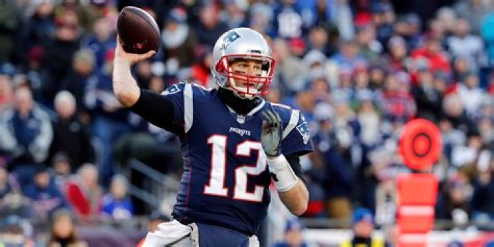 Who caught the most touchdown passes from Brett Favre?