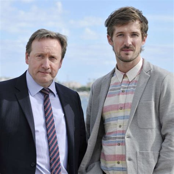 Who did Charlie leave Ross for?