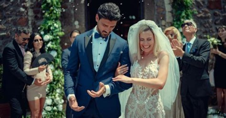 Who did Massimo cheat on Laura with?