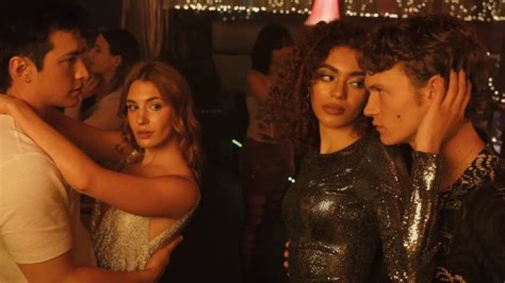 Who does Shane love In The L Word?