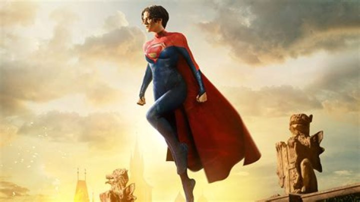 Who is stronger WW or Supergirl?