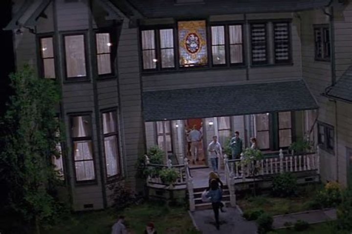 Who owns the Scream House?