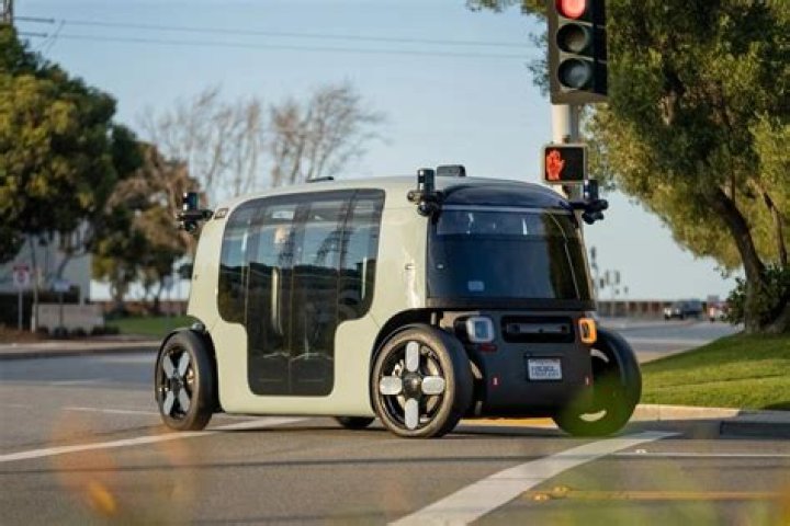 Who pays for a driverless accident?