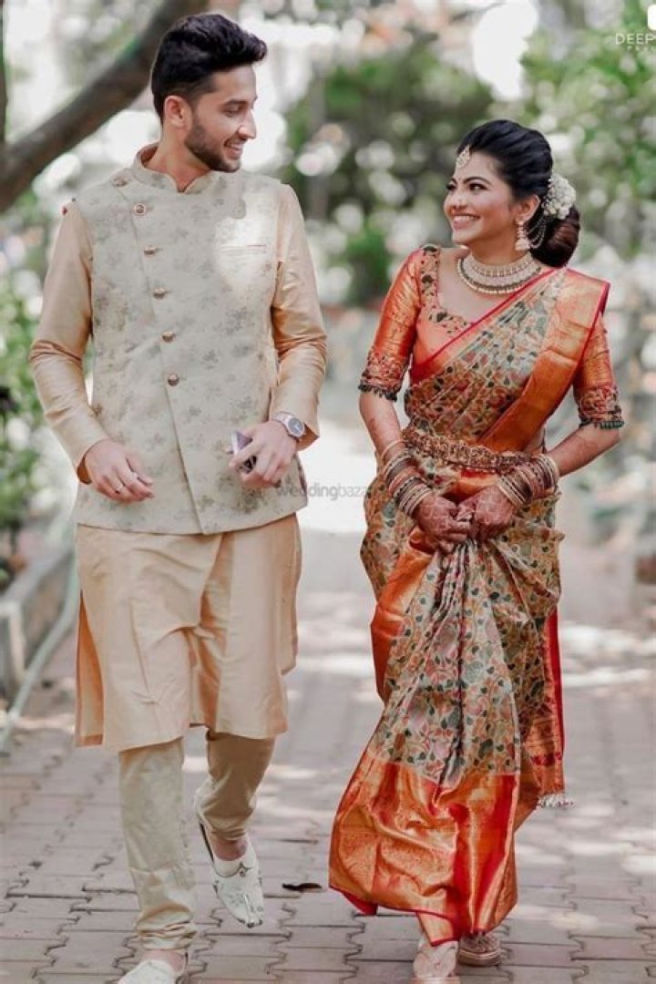 Who traditionally wears matching suits at a wedding?