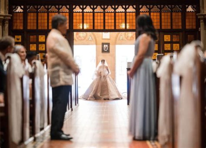 Who walks parents down the aisle?