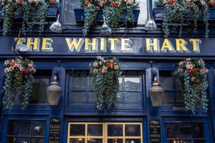 Why are pubs called White Hart?