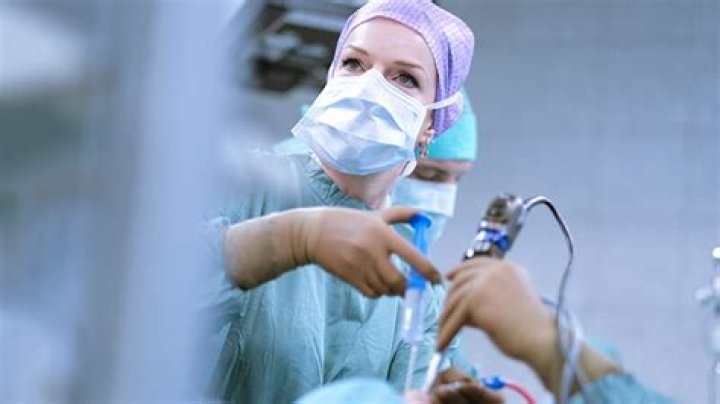 Why are there so few female neurosurgeons?