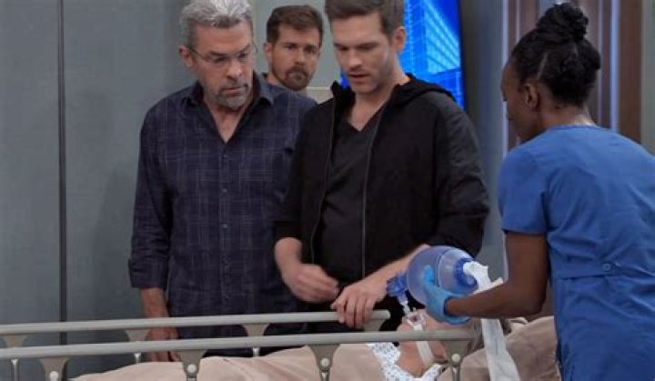 Why did Maxie leave GH?