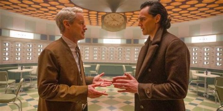 Why did Mobius forget who Loki is?