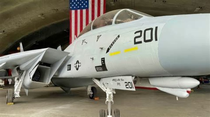 Why is the F-14 Tomcat retired?