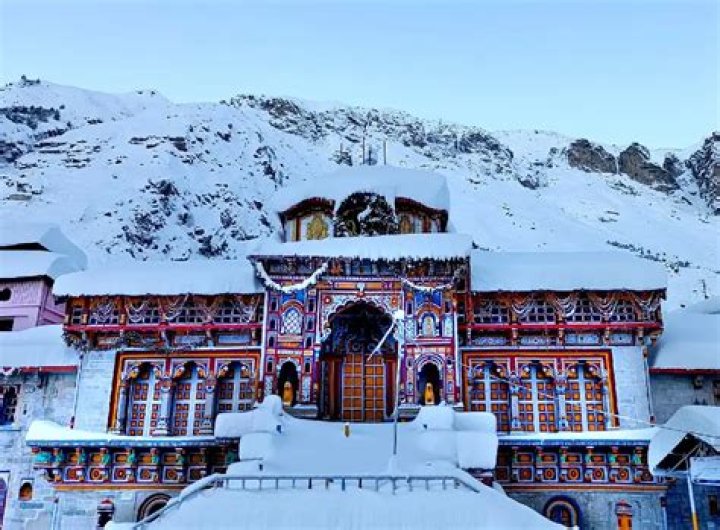 Why Kedarnath temple closed in winter?