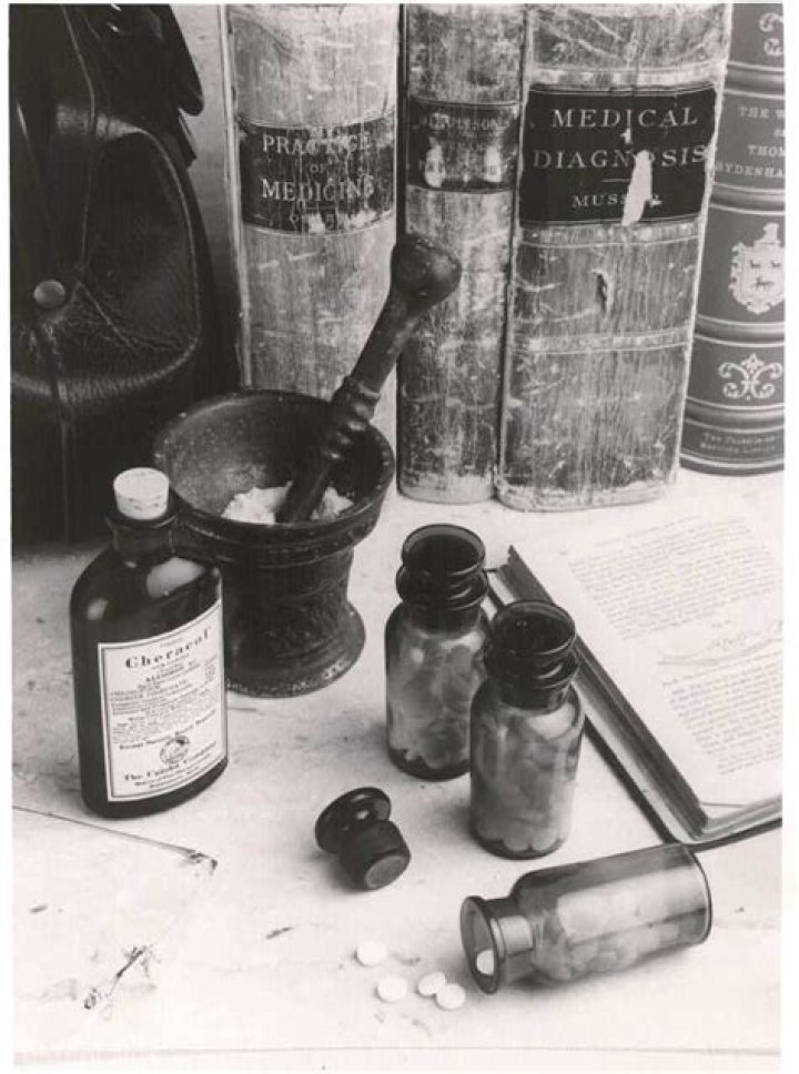 Why would a doctor prescribe lithium?